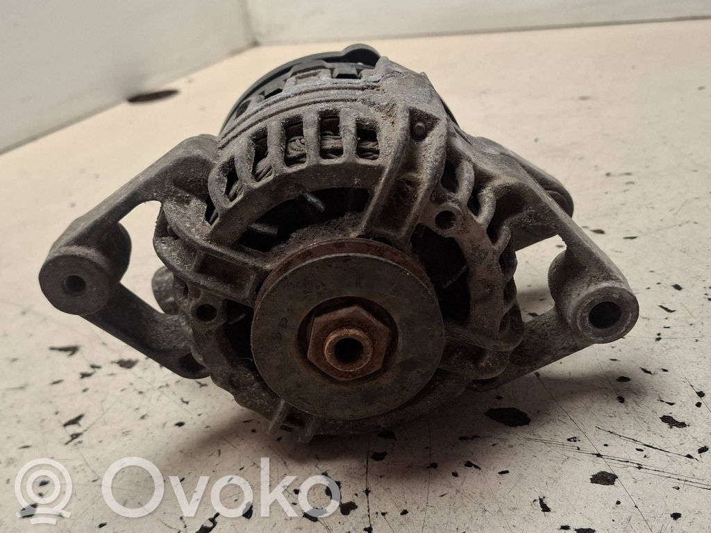 Opel Astra G Alternator 
