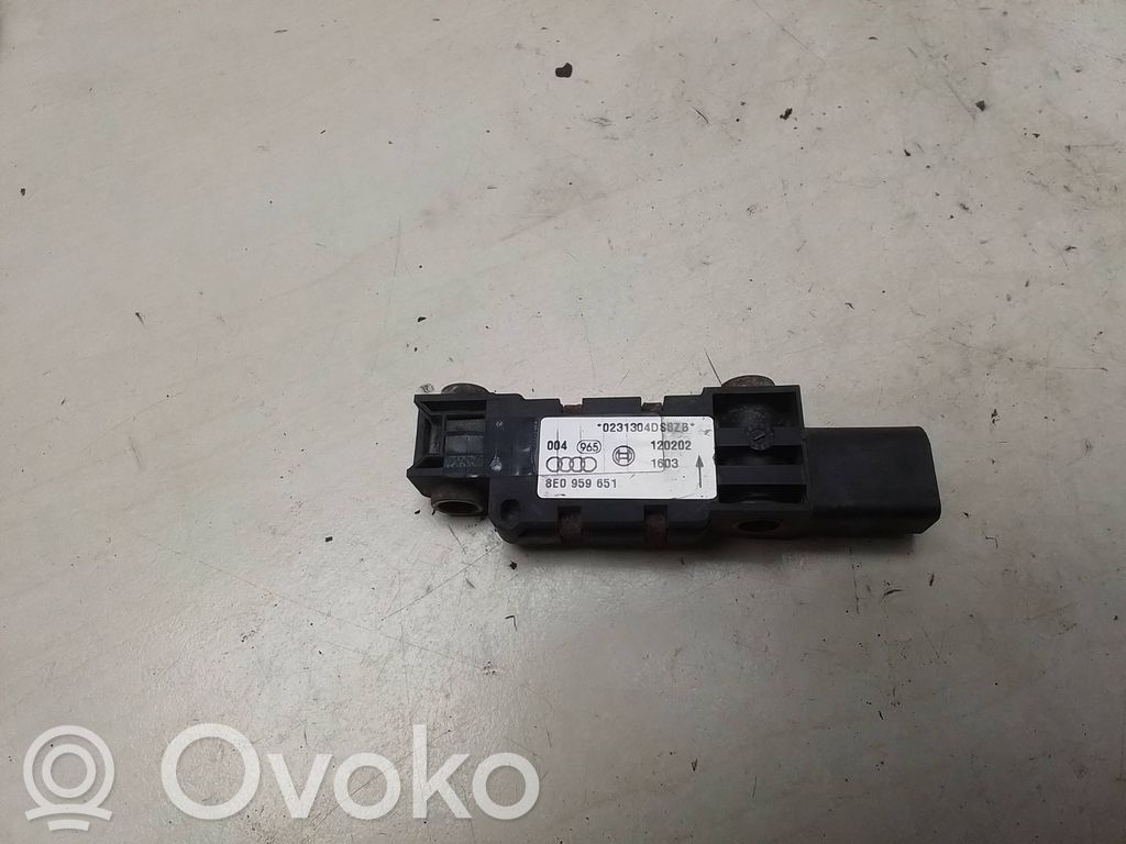 Airbagsensor Crashsensor Drucksensor   8E0959651,0231304DS8ZB,120202