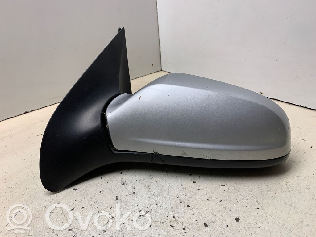 Opel Astra H Elektryczne lusterko boczne drzwi przednich 