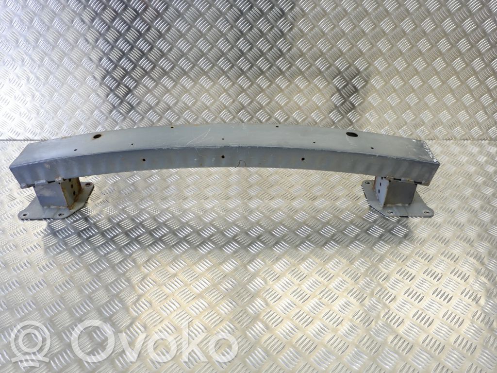 Mazda 5 Aizmugurē bampera balka 