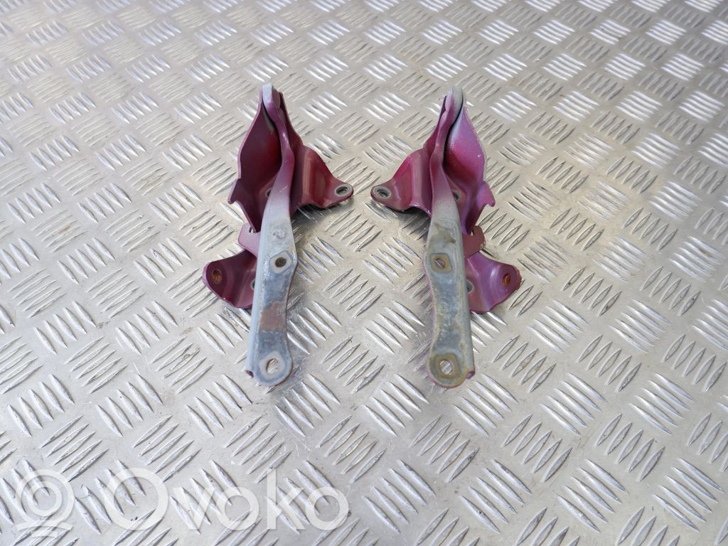 Subaru Forester SH Engine bonnet/hood hinges 