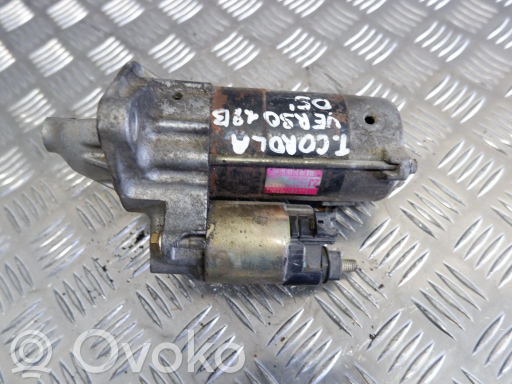 Toyota Corolla Verso AR10 Starteris 