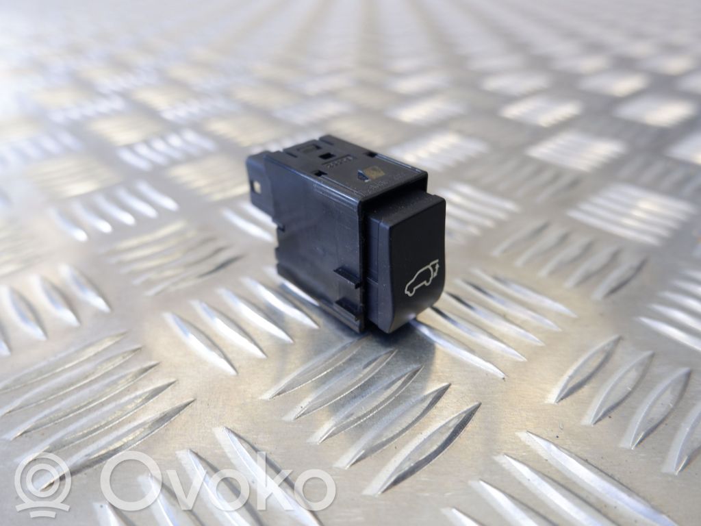 Lexus RX III Tailgate opening switch 