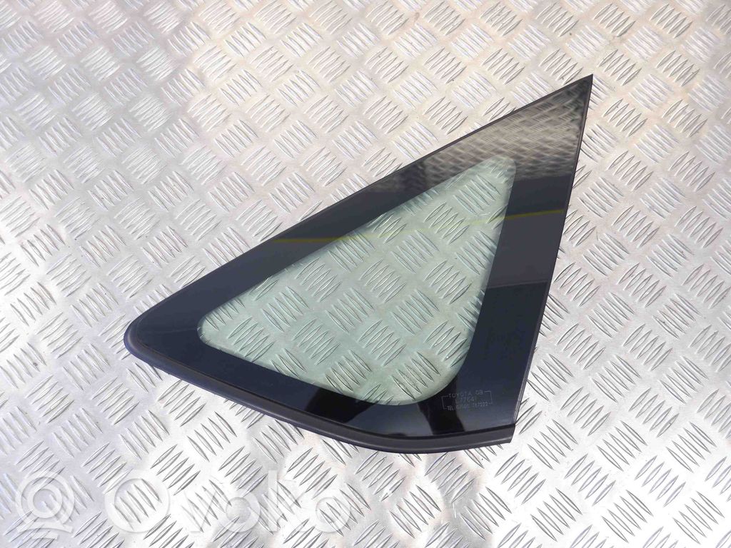 Toyota Prius (XW20) Szyba karoseryjna tylna 