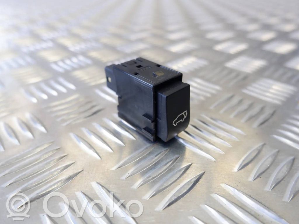 Lexus RX III Tailgate opening switch 