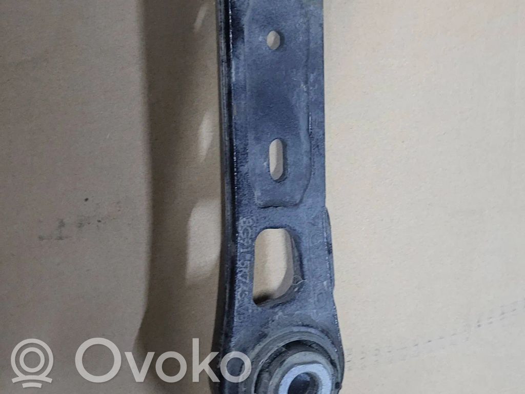 Volvo XC60 Galinė šakė 