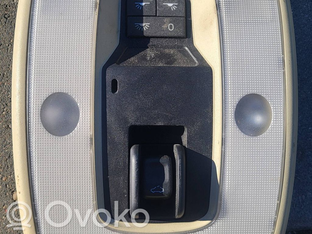Volvo XC60 Front seat light 