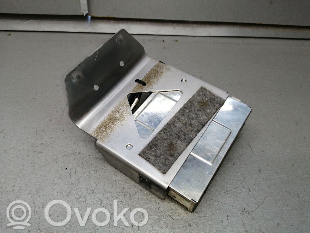 Audi A8 S8 D2 4D GPS navigation control unit/module 