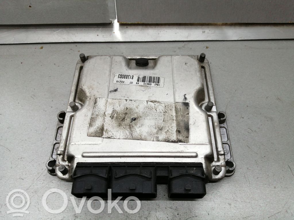Engine control unit/module   9643527480,0281010590
