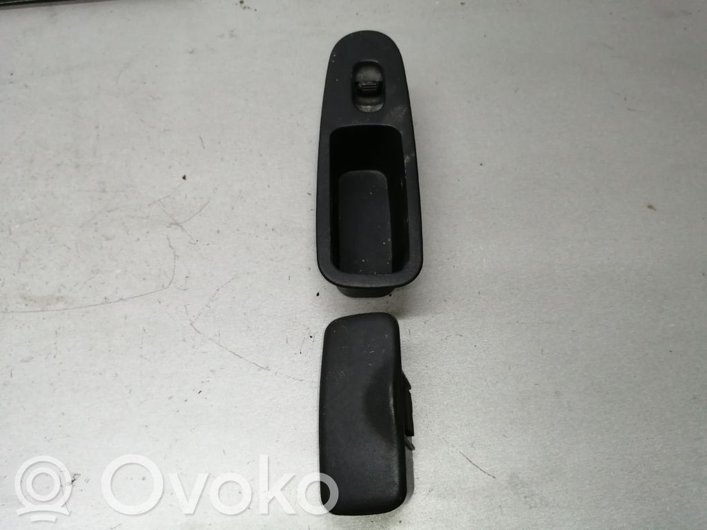 Chrysler 300M Electric window control switch 