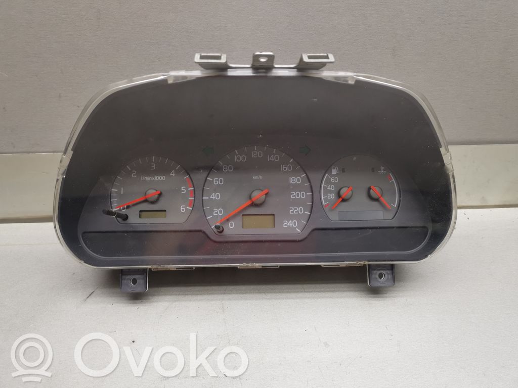 Volvo S40, V40 Speedometer (instrument cluster) 