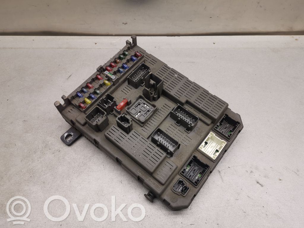 Fuse module   9645030380