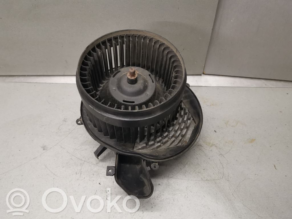 Mazā radiatora ventilators