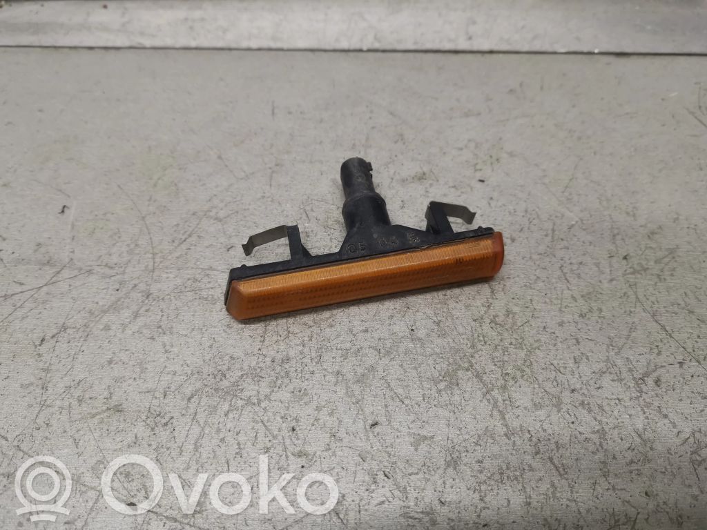 BMW 7 E38 Seitenblinker 