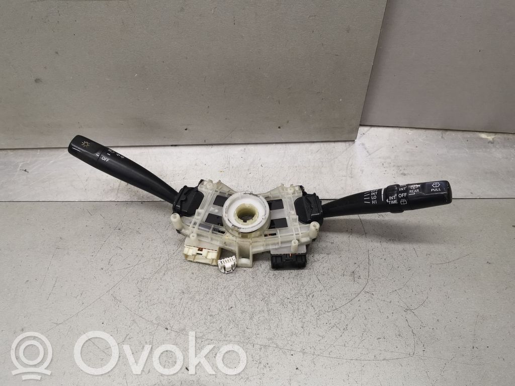 Toyota Corolla E110 Commodo, commande essuie-glace/phare 