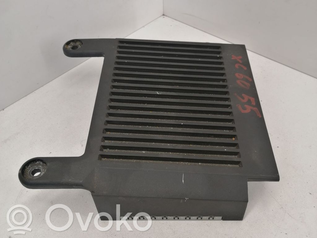 Volvo XC60 Wzmacniacz audio 