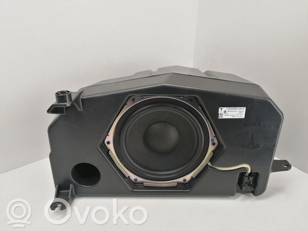 Tesla Model X Altavoz subwoofer 