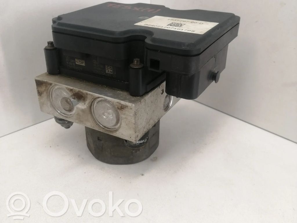 Tesla Model X ABS bloks 