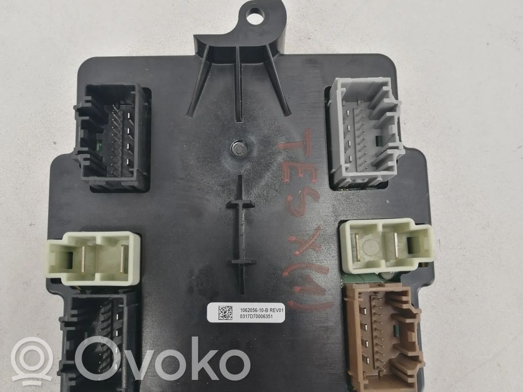 Tesla Model X Door control unit/module 