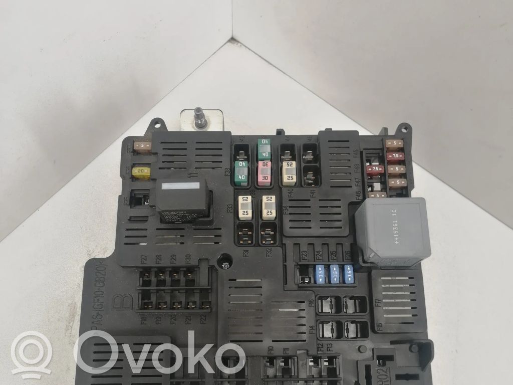 Volvo XC90 Sulakemoduuli 