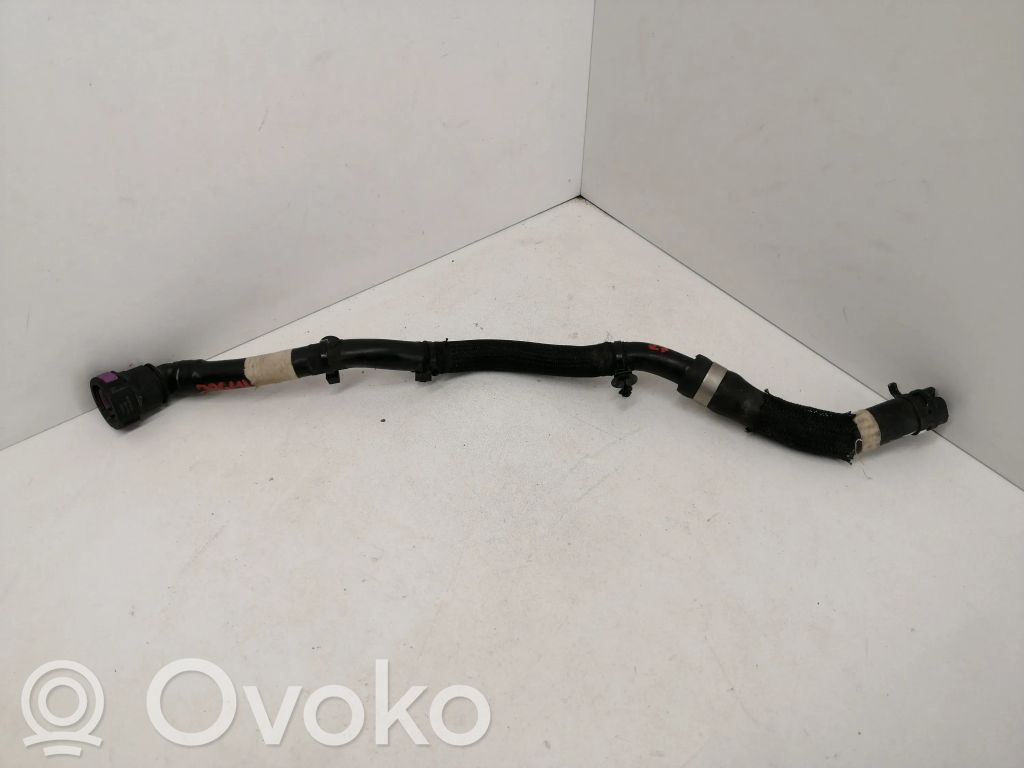 Jaguar I-Pace Engine coolant pipe/hose 