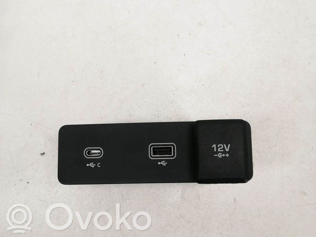 Jaguar I-Pace Enchufe conector USB 