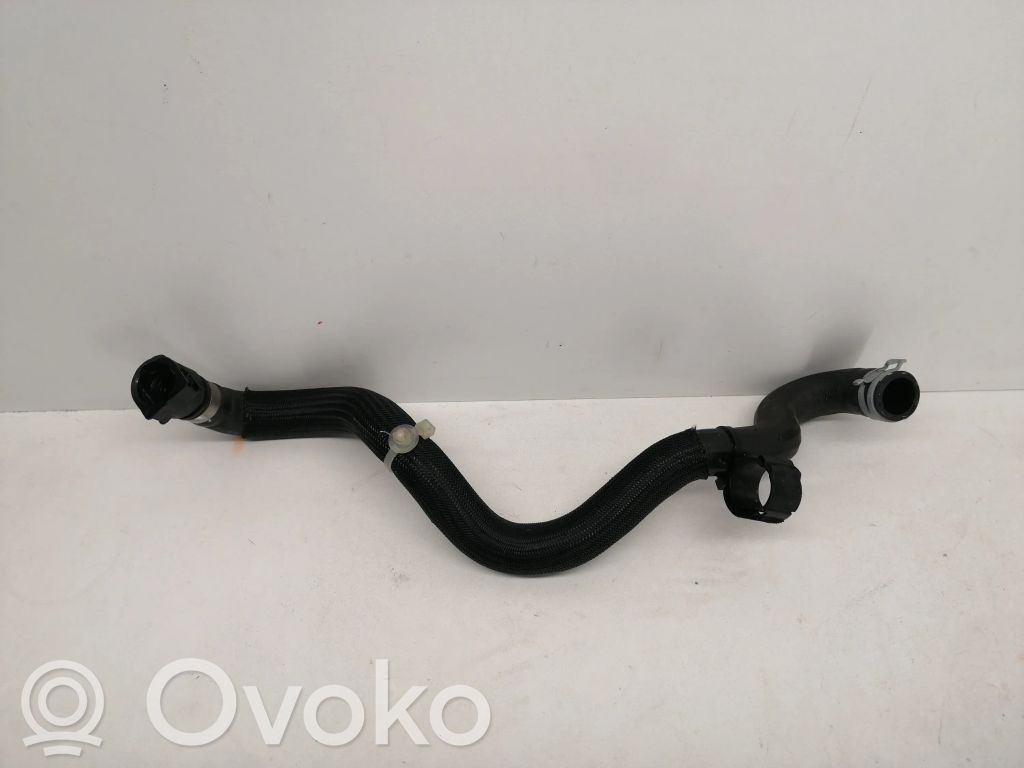 Jaguar I-Pace Engine coolant pipe/hose 