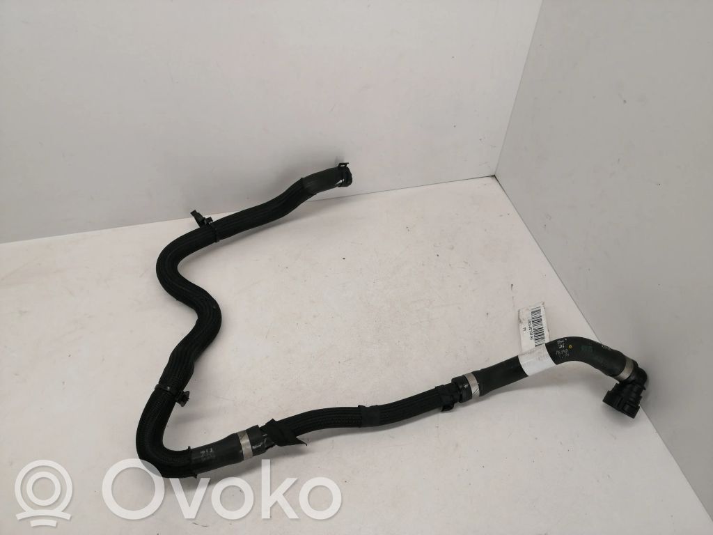 Jaguar I-Pace Engine coolant pipe/hose 