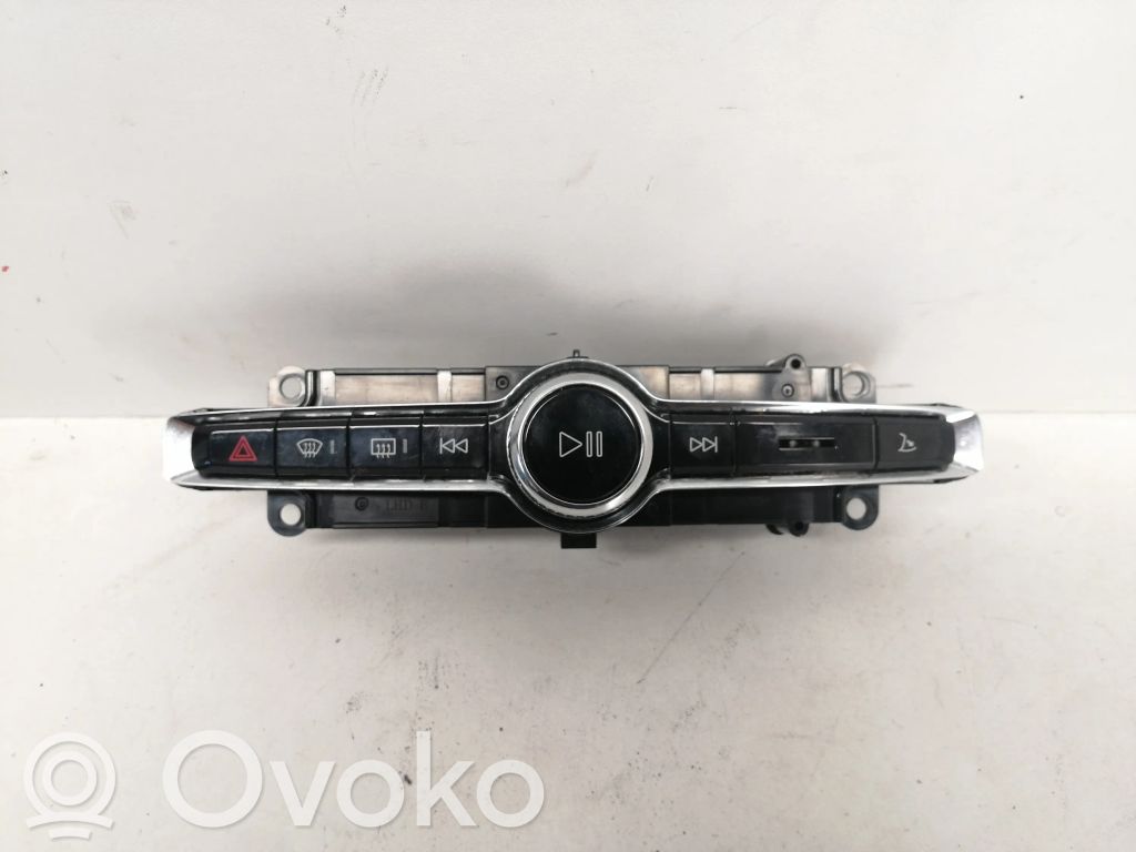 Volvo XC90 Head unit multimedia control 