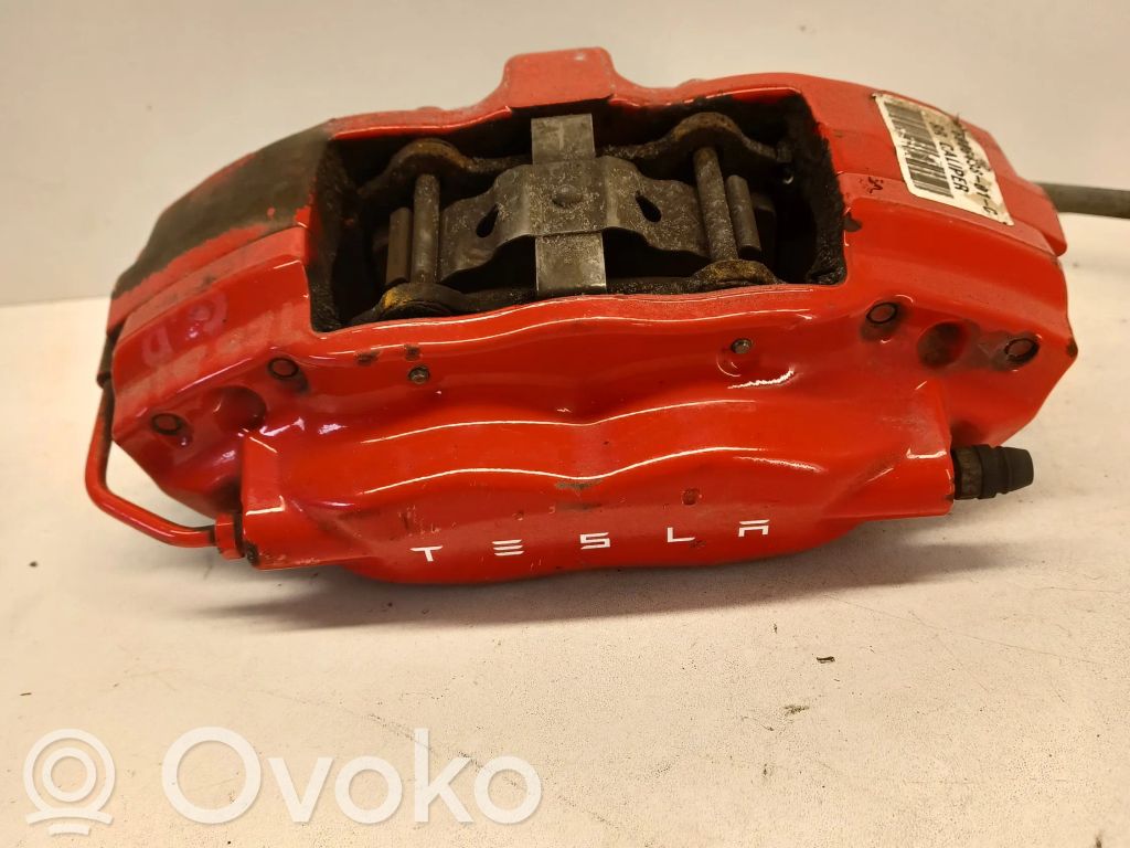 Tesla Model S Takajarrusatula 