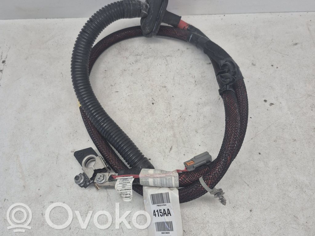 Cable positivo (batería)   68322415AA,P68322415AA