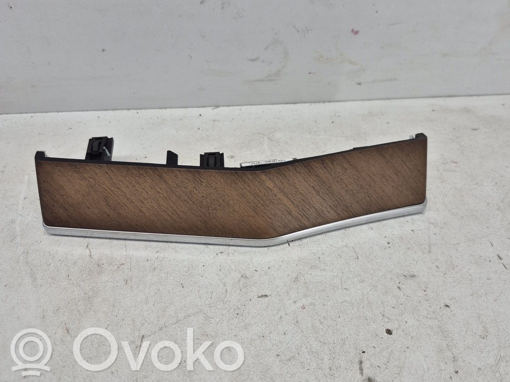 Volvo XC90 Panelės apdaila 