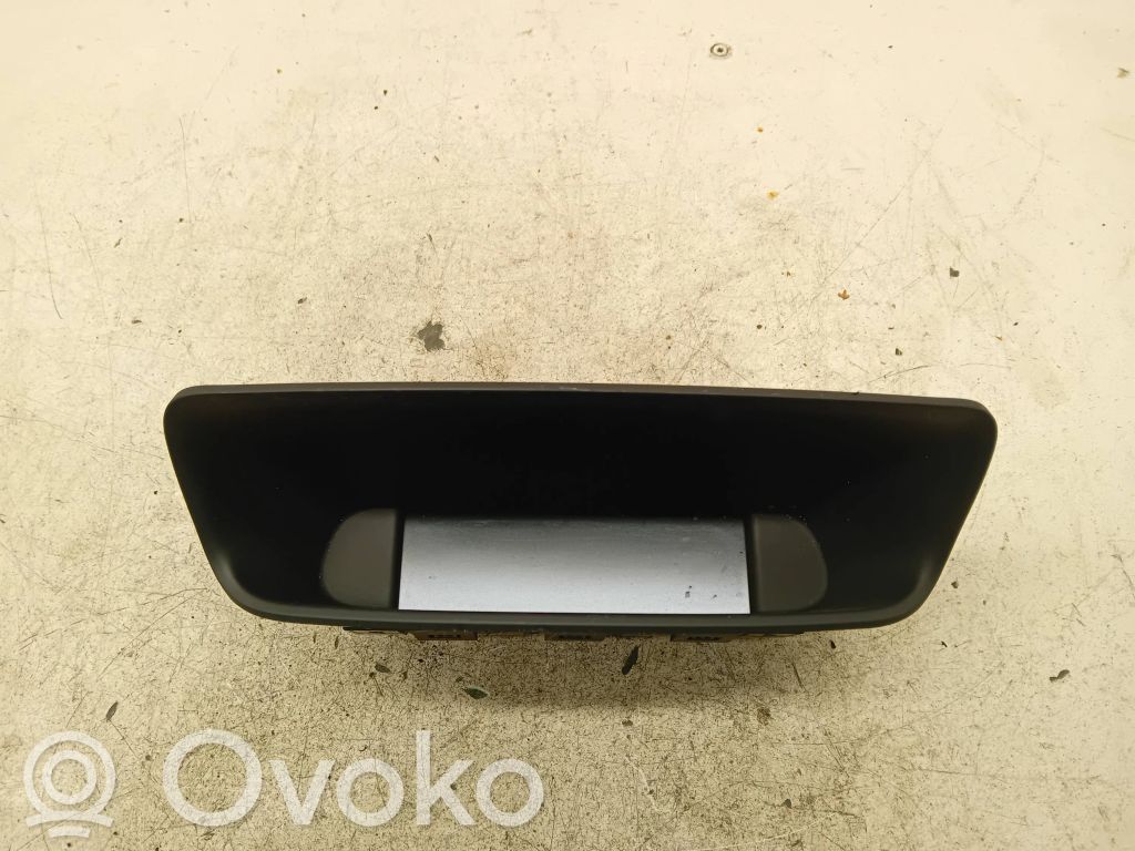 Peugeot 308 Monitor / wyświetlacz / ekran 
