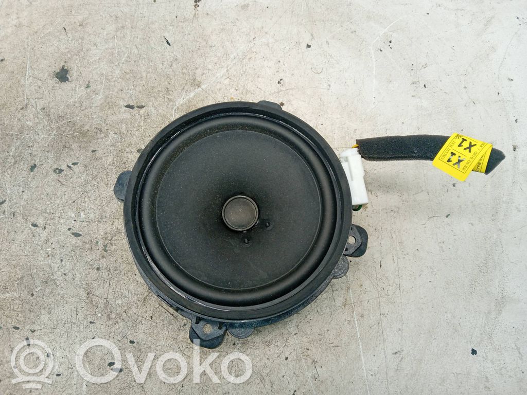 Opel Antara Difuzor ușă spate 