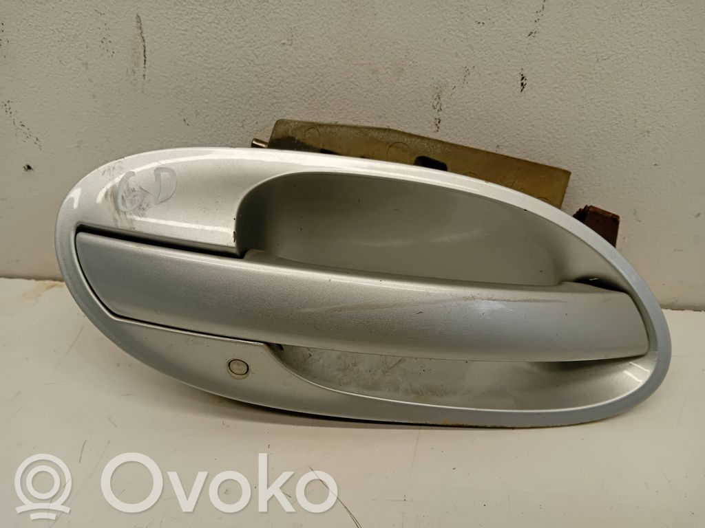 BMW 7 E65 E66 Takaoven ulkokahva 