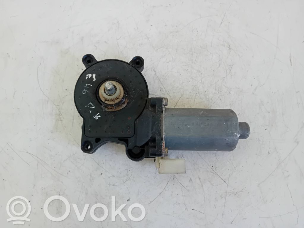 BMW 3 E46 Elektryczny podnośnik szyby drzwi przednich 