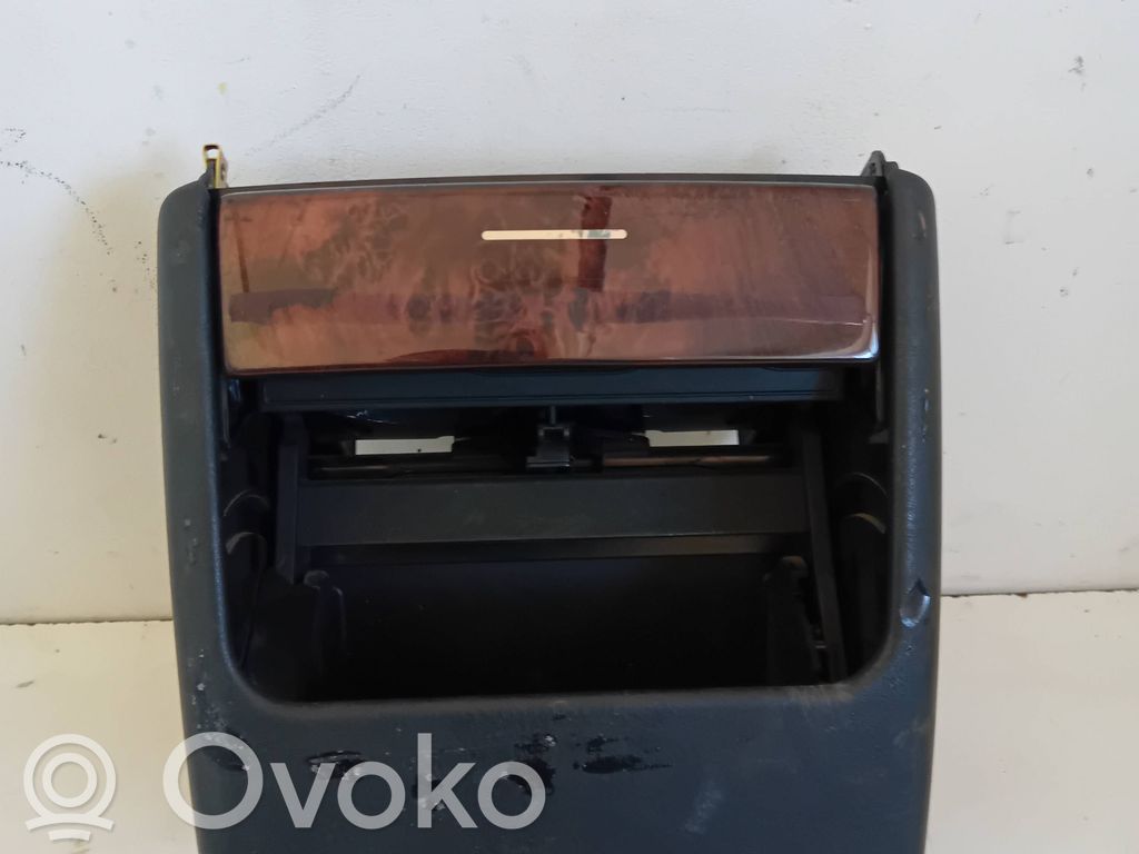BMW X5 E53 Cup holder back 