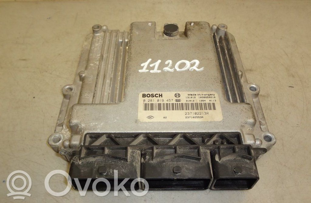 Dacia Logan II Engine control unit/module 