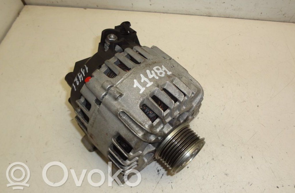 Volvo S40 Ģenerators 