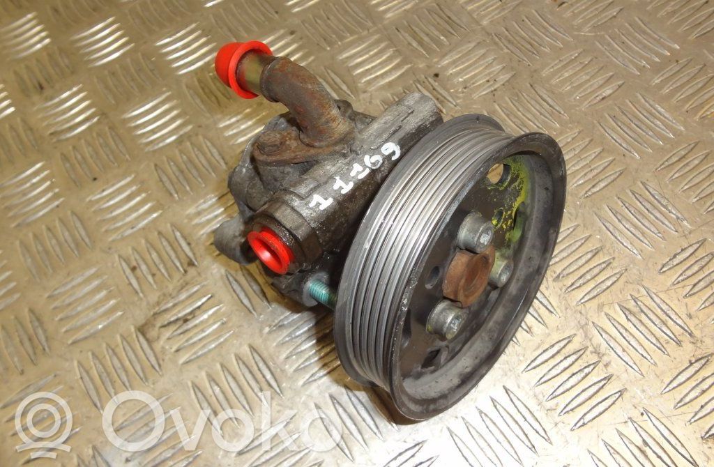 Vairo stiprintuvo siurblys   7M0145157AA