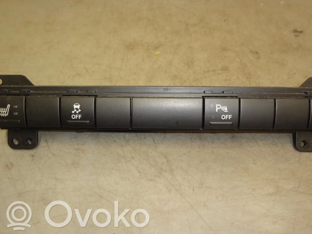Parking (PDC) sensor switch   P56010694AE