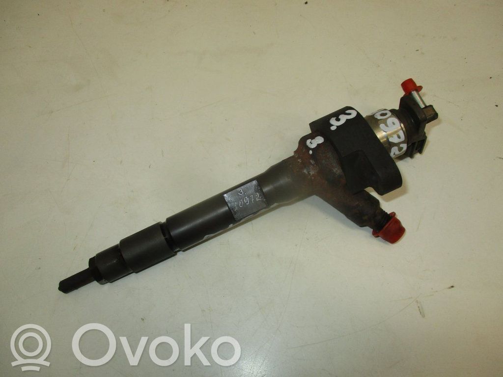 Injecteur de carburant   R2AA13H50