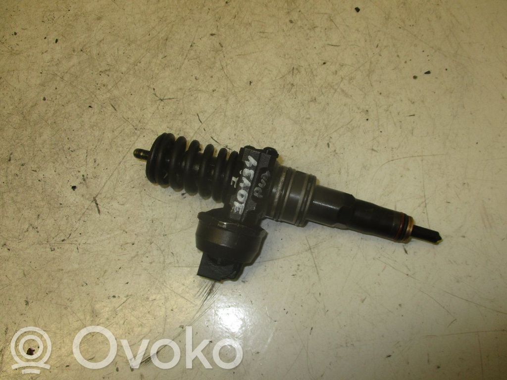 Audi A4 S4 B6 8E 8H Inyector de combustible 