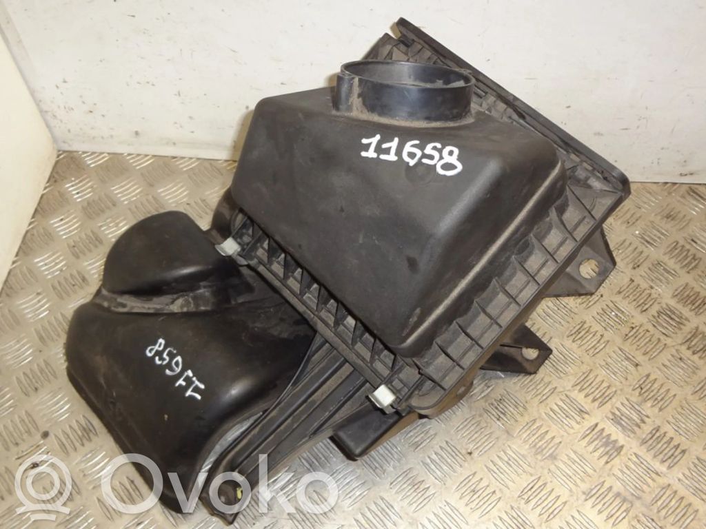 Dodge Journey Air filter box 