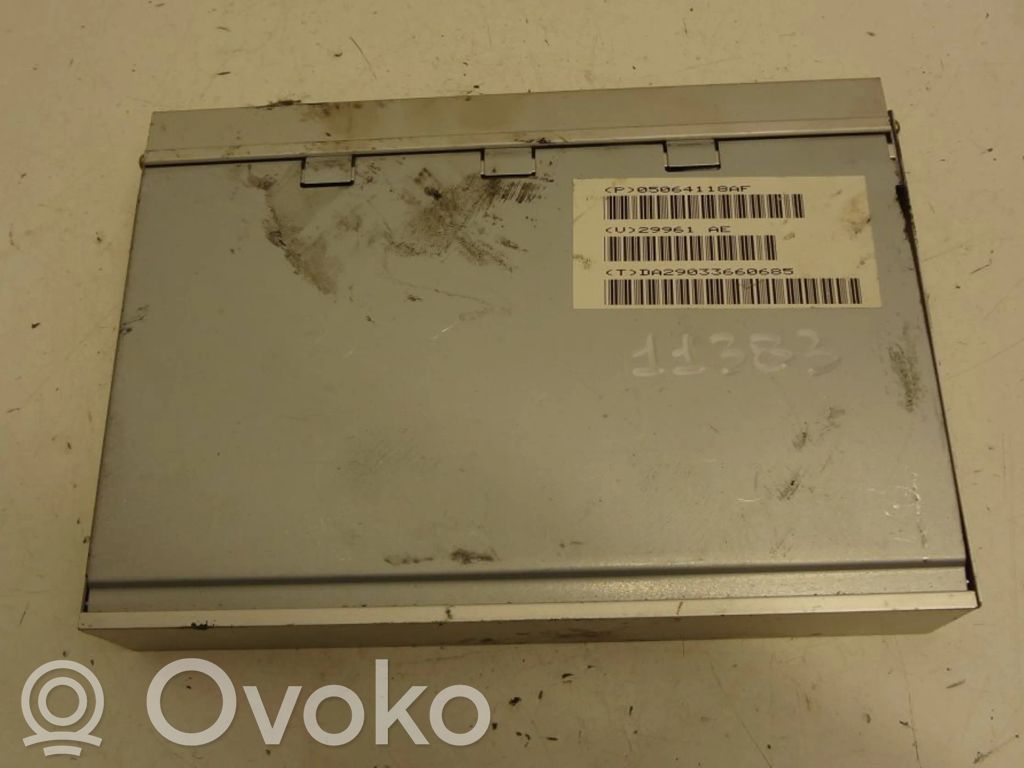 Chrysler 300 - 300C Garso stiprintuvas 