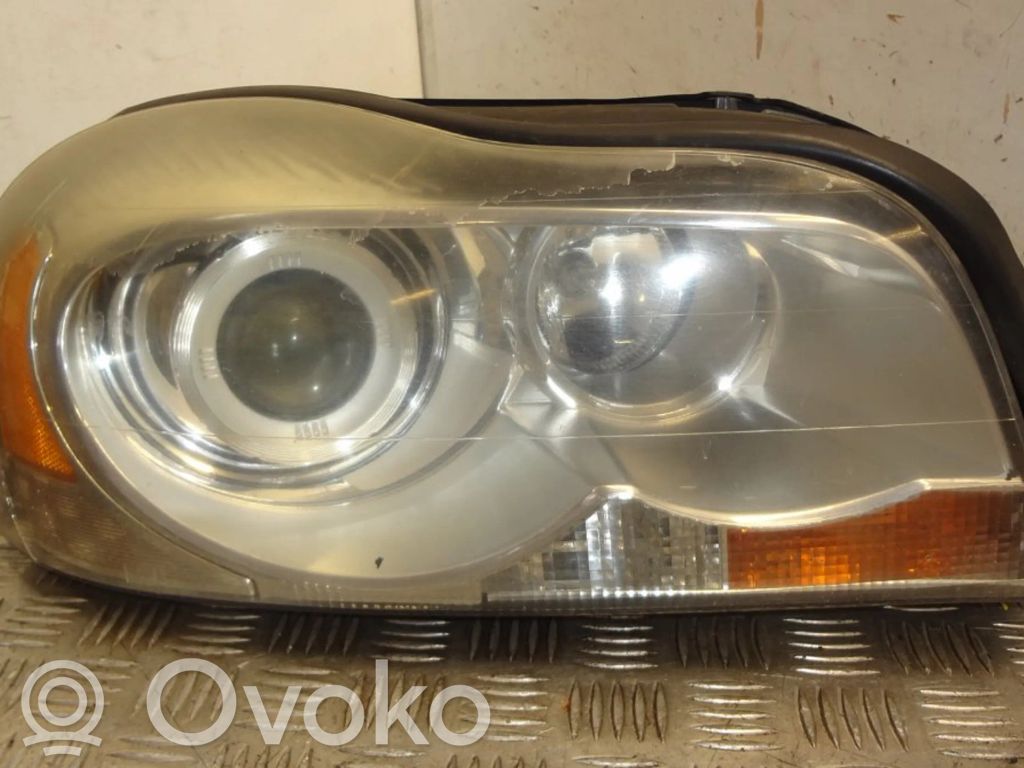Volvo XC90 Scheinwerfer 