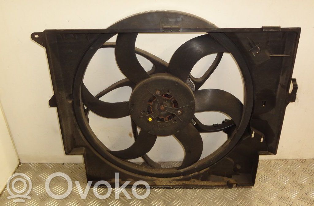 BMW 3 E90 E91 Elektrisks radiatoru ventilators 