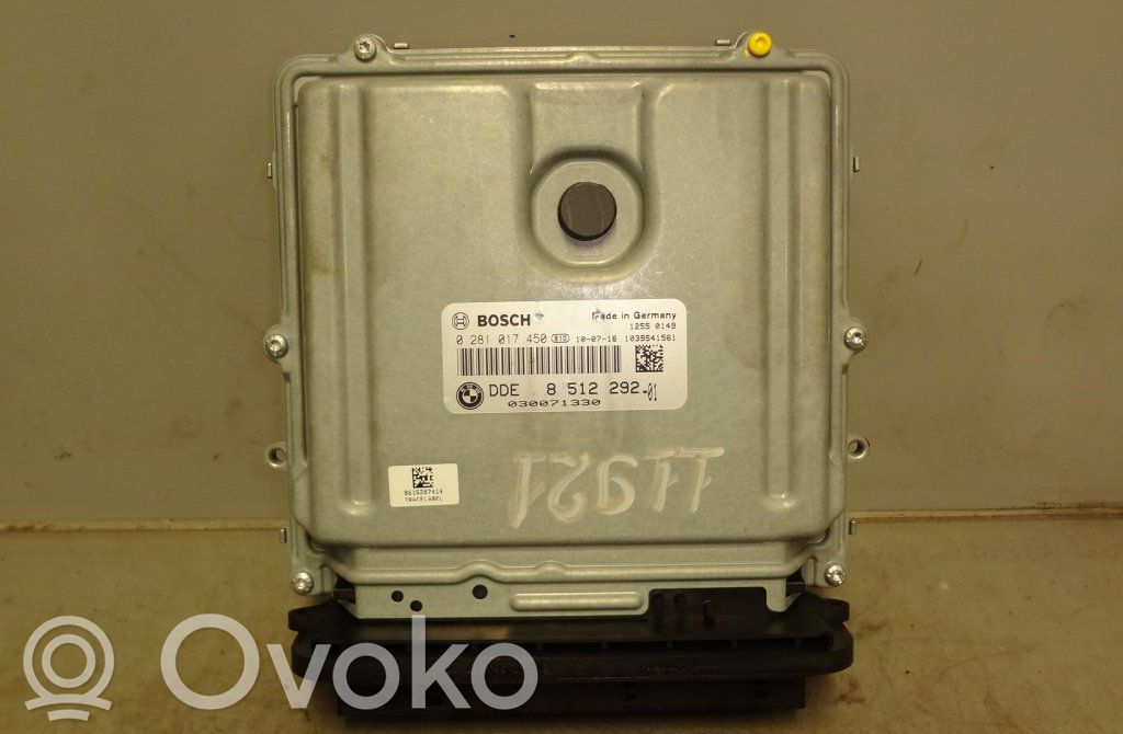 BMW 3 E90 E91 Engine control unit/module 