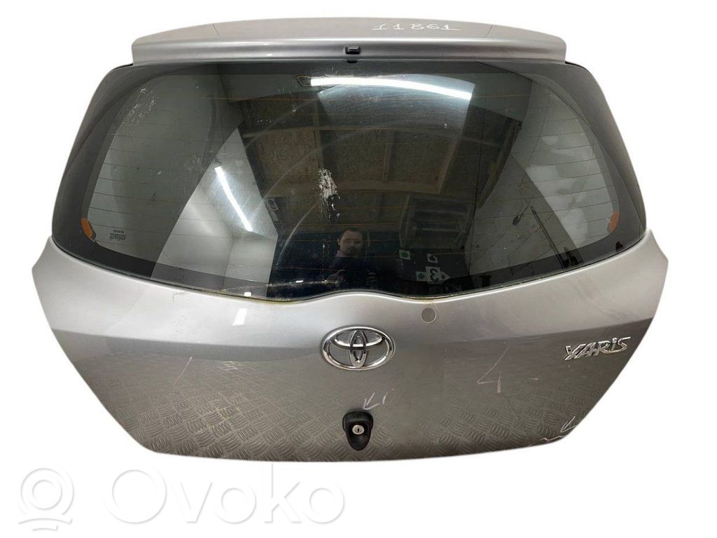 Toyota Yaris Puerta del maletero/compartimento de carga 