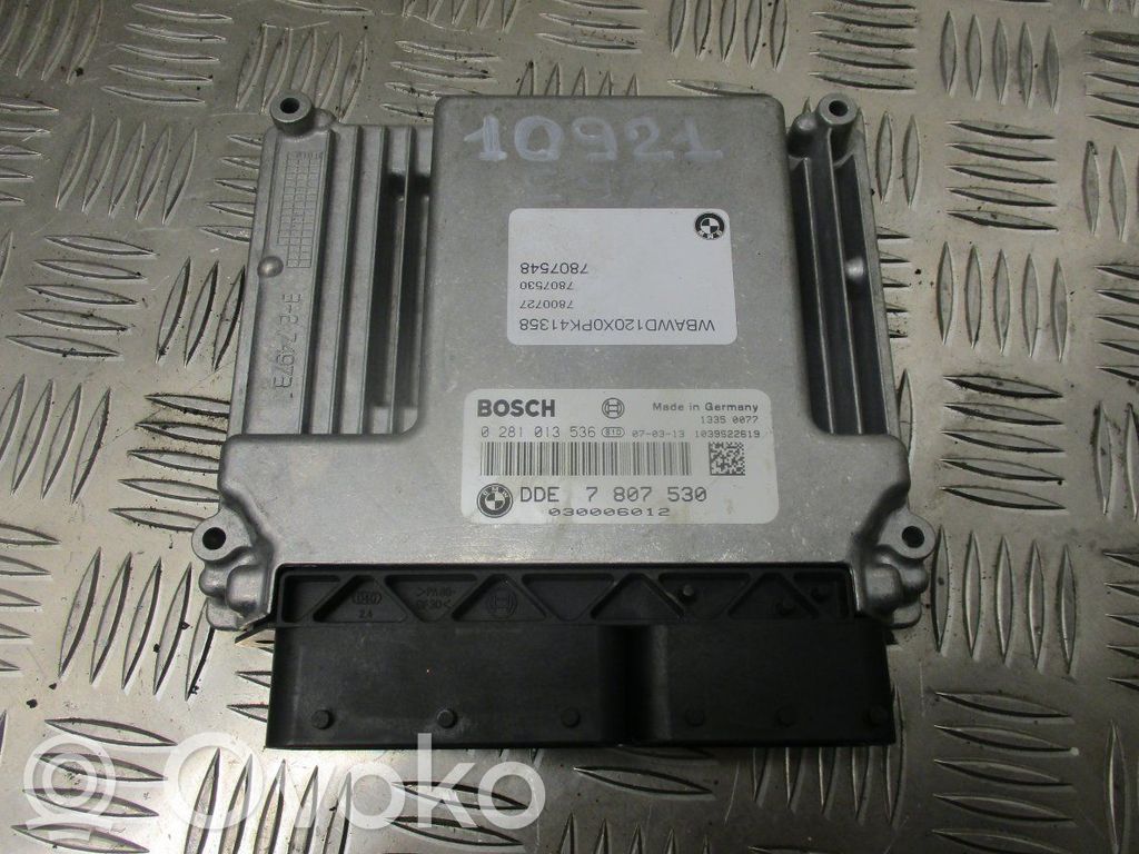 Engine control unit/module   0281013536,7807530,7800727,7807584